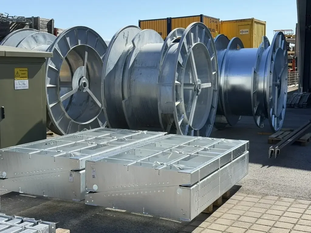 Kabeltrommeln und Bauteile von POWODEN POWER TECHNOLOGIES