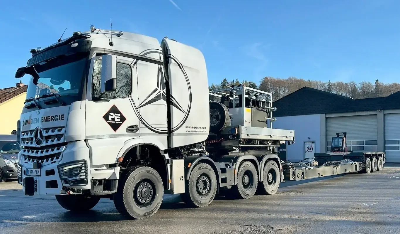 Mercedes-Benz Arocs 4152 8×6