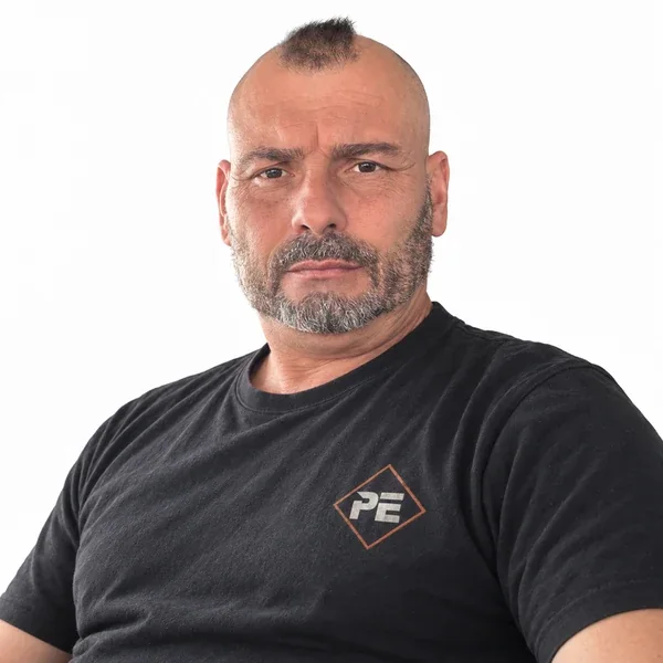Zlatko Cvetanovski – LKW-/Kranfahrer